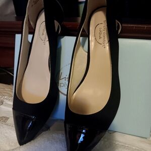 Dress shoes small heel